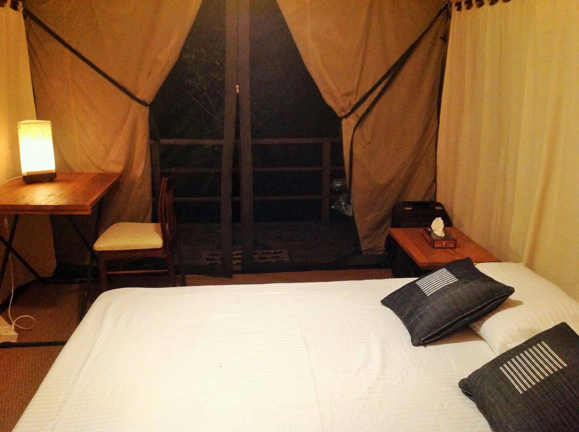 Kula Kula Luxury Camping Resort Udawalawe Exterior photo